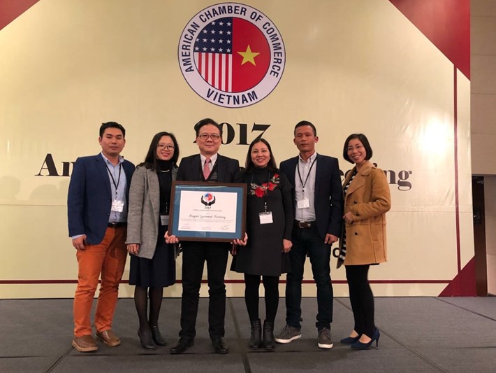 May Tinh Lợi vinh dự lần thứ 2 liên tiếp nhận giải thưởng Amcham Hoa Kỳ